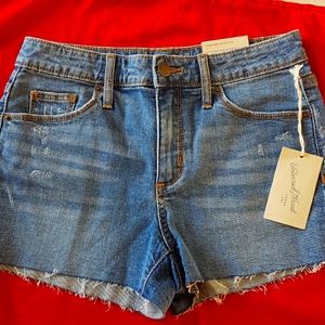 Universal Thread high rise shortie denim jean shorts size 2